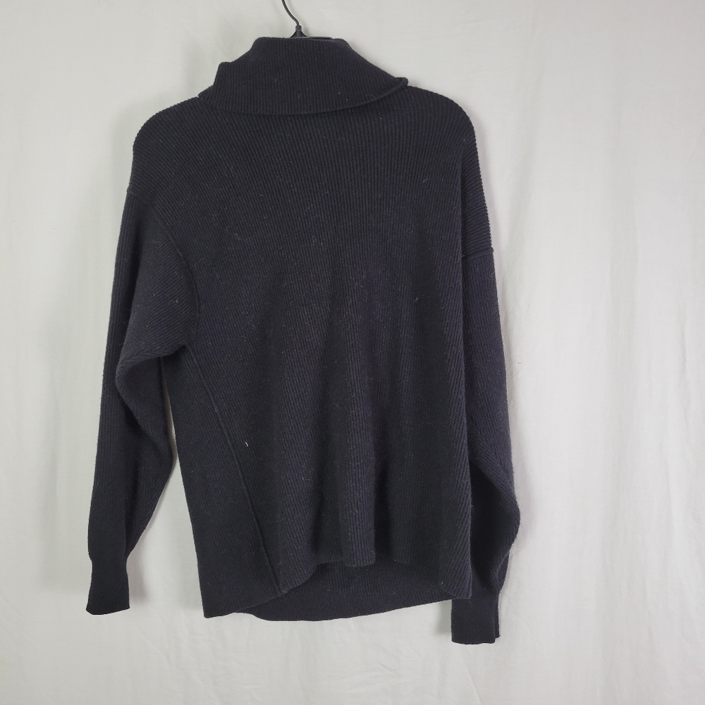 FREE PEOPLE BLACK TURTLENECK SWEATER